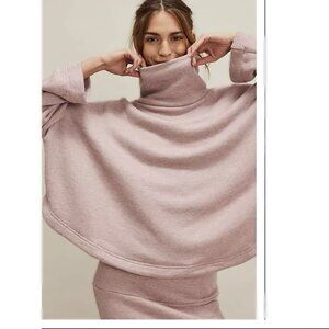 NWT Miley Reversible Set Top, Size XS, Free-est, Wet Plaster Color (ONLY TOP)